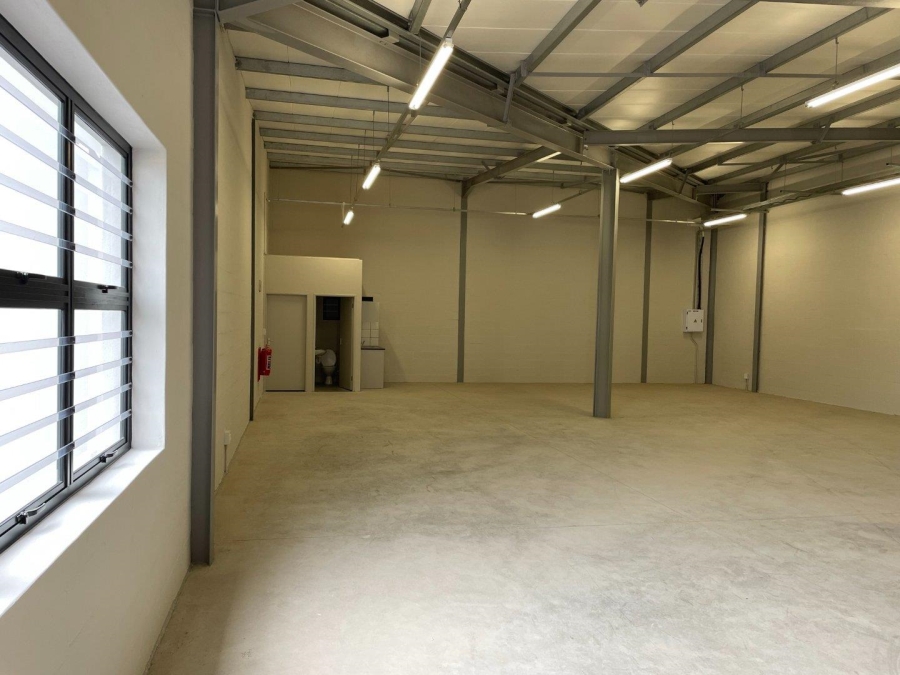 To Let commercial Property for Rent in Milnerton Western Cape